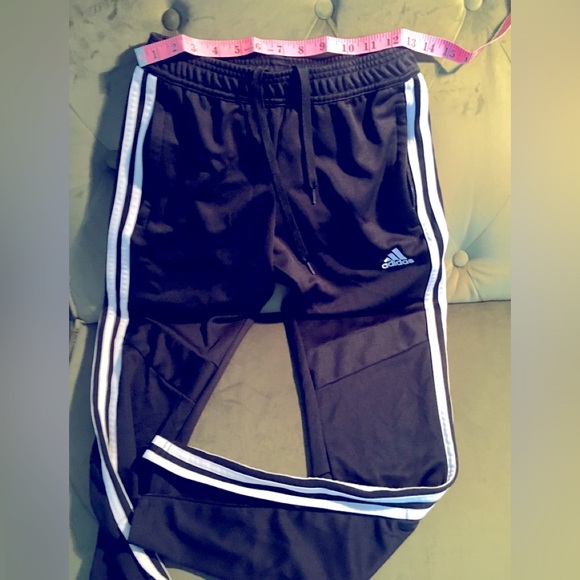 Adidas Women’s joggers w/zipper pockets& at ankle, worn once&in perfect shape! - Picture 1 of 5